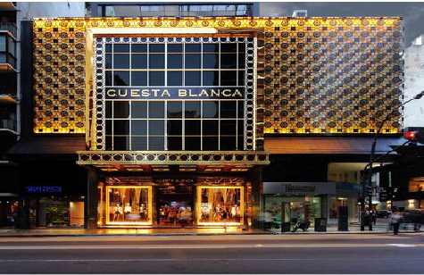 绥德门头设计与商业空间的纽带。