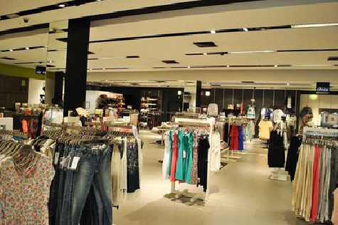 绥德商场里的店面怎么装修？